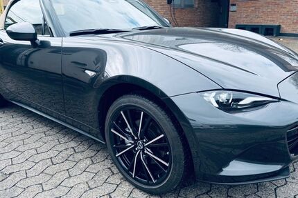 Mazda MX-5 7.015 km 29.590 &euro; Essen 45356