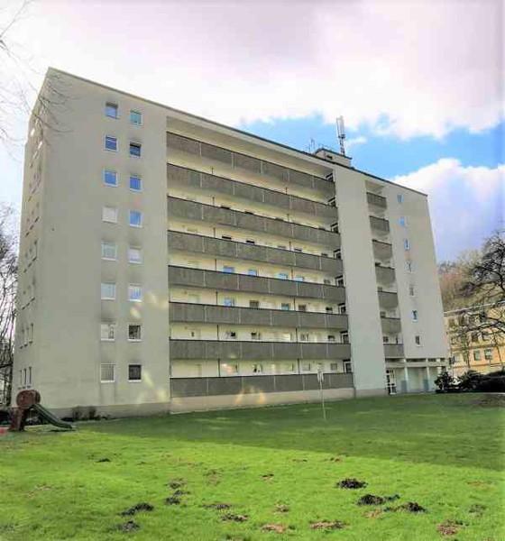 Großzügige 2-Zi.-Whg. mit Tageslichtbad und Balkon zimmer