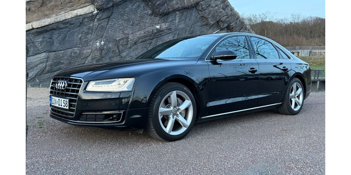 Audi A8 200.600 km 22.500 &euro; Dinslaken 46537