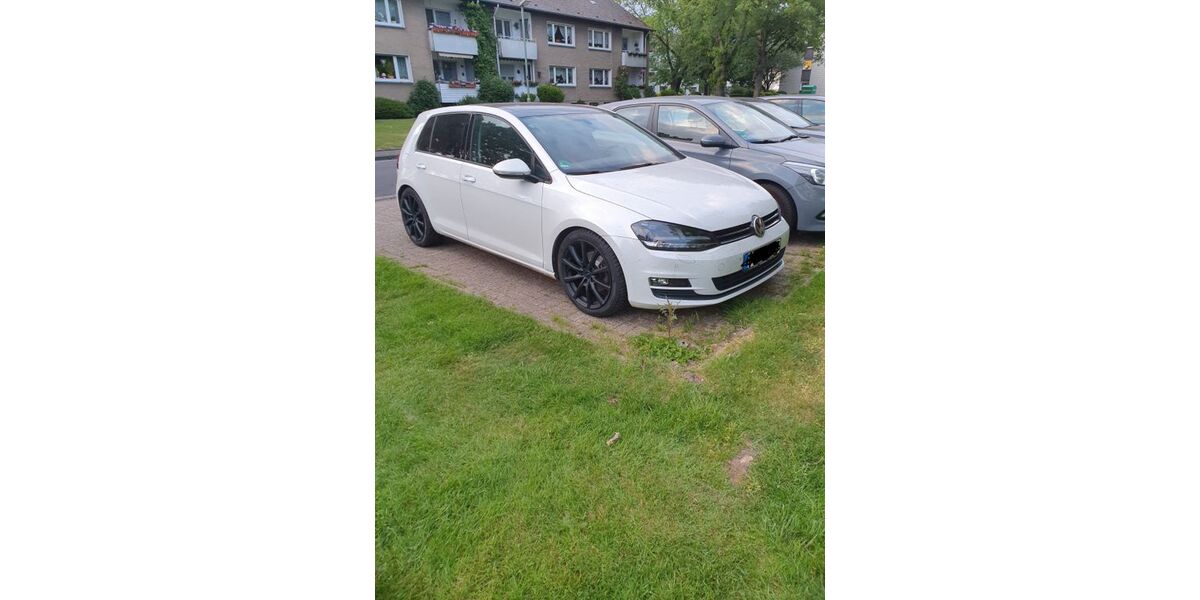 VW Golf 140.000 km 11.000 &euro; Duisburg 47239