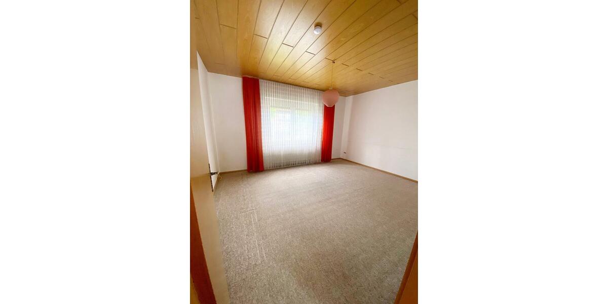 Doppelhaushälfte mit viel Platz und großem Garten ohne Provision 5 zimmer