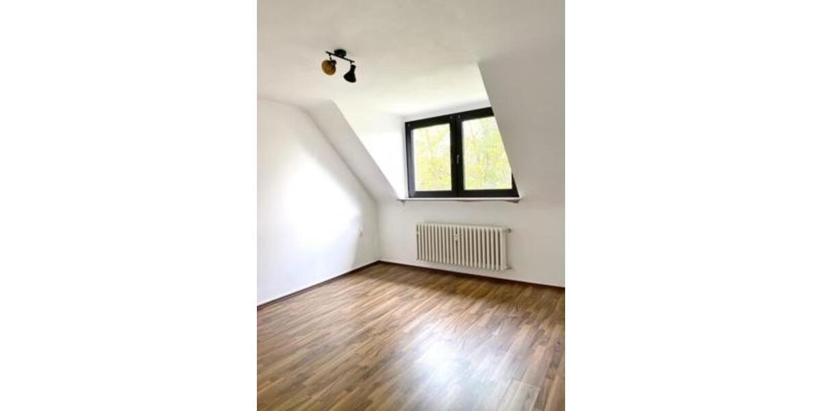 Erdgeschoßwohnung Oberhausen - 3.5 Zimmer, 85 m&sup2;, 935&euro; | Angebot:25824069