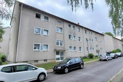 Bei VIVAWEST die Sonnenstrahlen auf dem eigenen Balkon genießen. zimmer