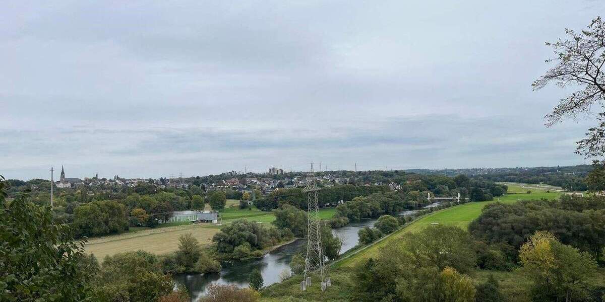 Einfamilienhaus Essen Burgaltendorf - 9 Zimmer, 256 m&sup2;, 870.000&euro; | Angebot:25475552