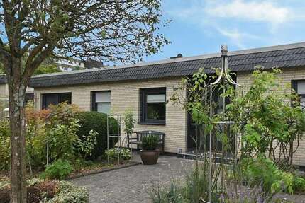 Haus zum Kaufen in Essen 695.000 € 204 m² 5 zimmer