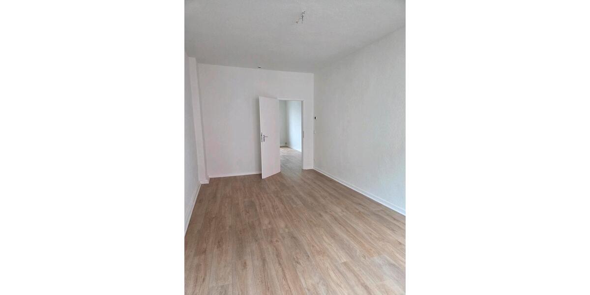 Etagenwohnung Wetter (Ruhr) - 4 Zimmer, 90 m&sup2;, 650&euro; | Angebot:25841755