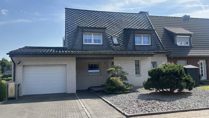 Kernsaniertes Traumhaus mit Sauna, Swimmingpool und hochwertiger Ausstattung! 5 zimmer