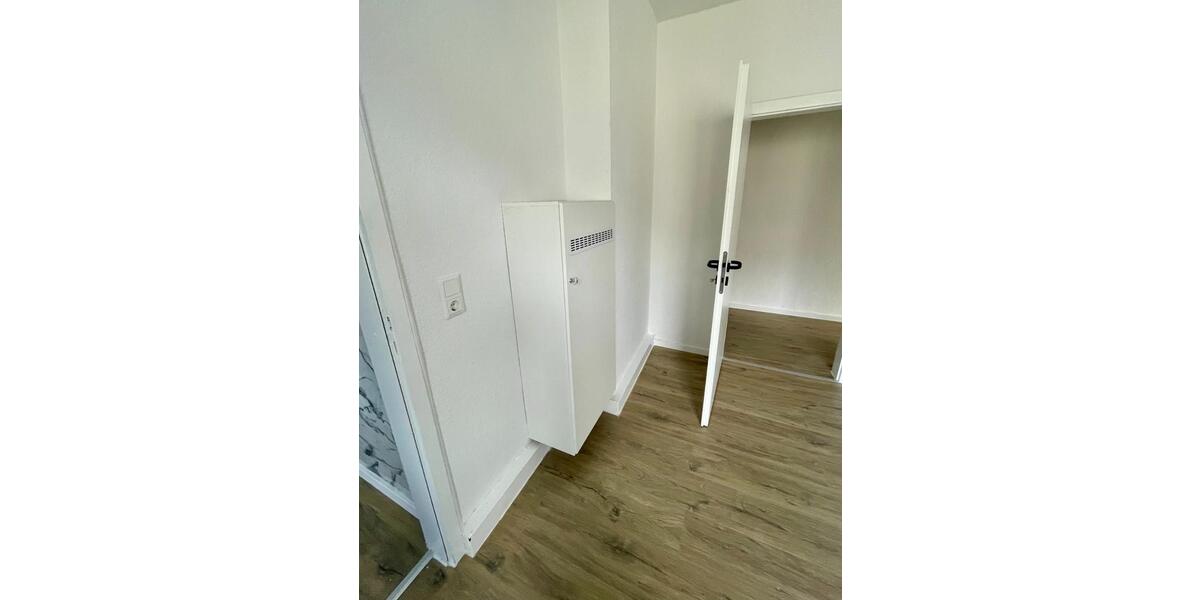 Modernisierte 2 Zimmer Wohnung in sehr zentraler Lage ab 01.02.2026 frei 2 zimmer