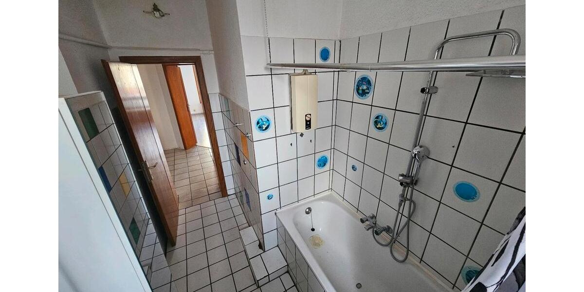 Etagenwohnung Gelsenkirchen Gelsenkirchen-Mitte - 4 Zimmer, 106 m&sup2;, 900&euro; | Angebot:26298772