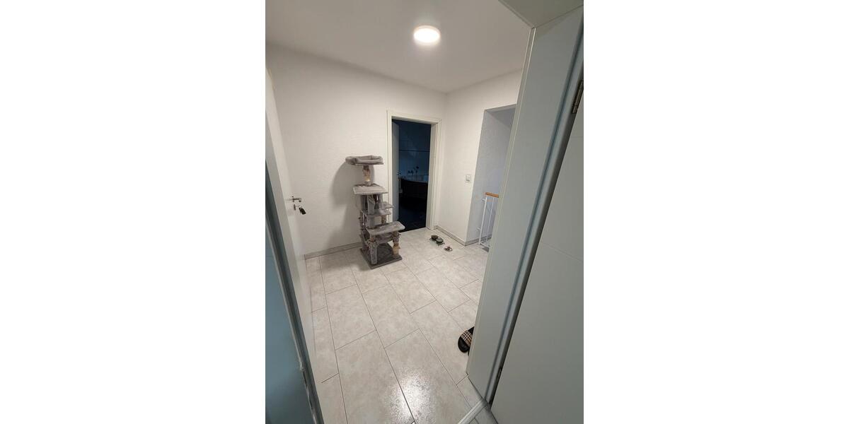 Großzügige 125 qm2 Maisonettewohnung mit 2 Eingängen 5 zimmer