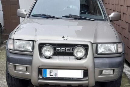 Opel Frontera 135.500 km 6.666 &euro; Essen 45357