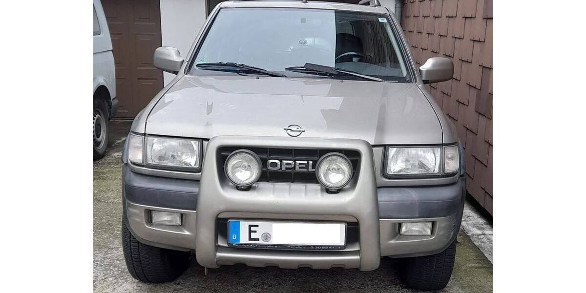 Opel Frontera 135.500 km 6.750 &euro; Essen 45357