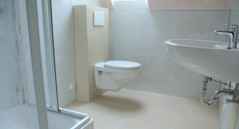 Dachgeschoßwohnung Essen Stadtbezirk VII - 3 Zimmer, 89 m&sup2;, 655&euro; | Angebot:25718244