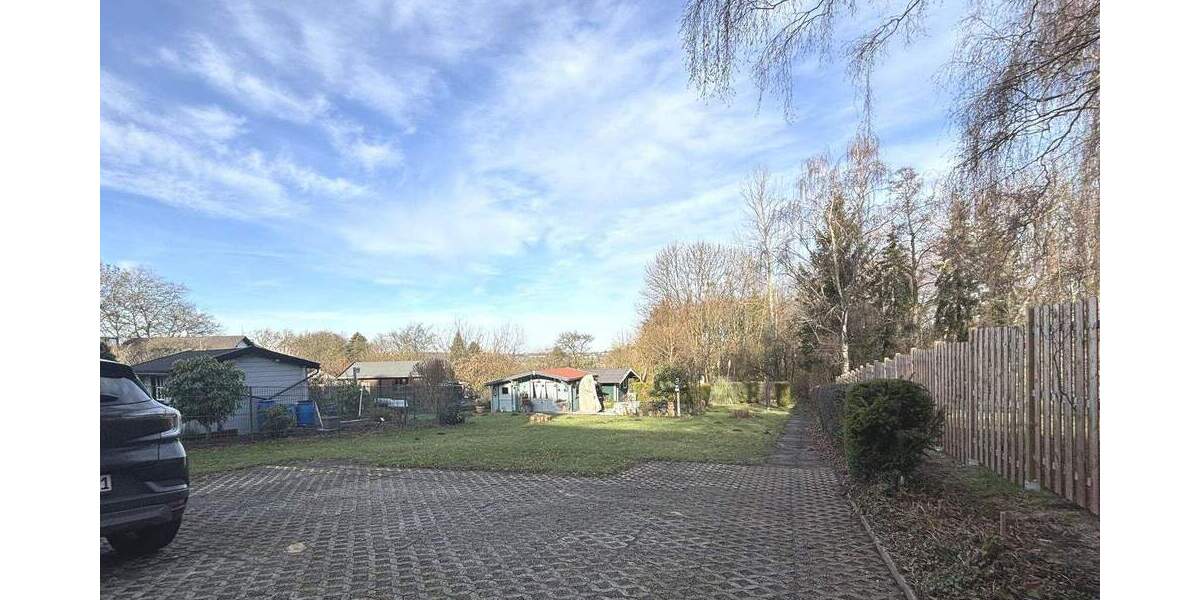 Eigentumswohnung mit Terrasse, Stellplatz und eigenem Garten 2 zimmer