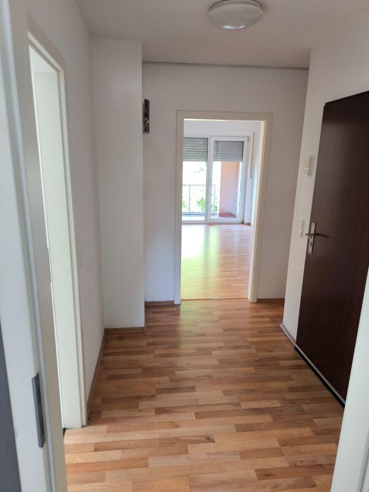 2,5 Zimmer-Wohnung in zentraler Lage zimmer