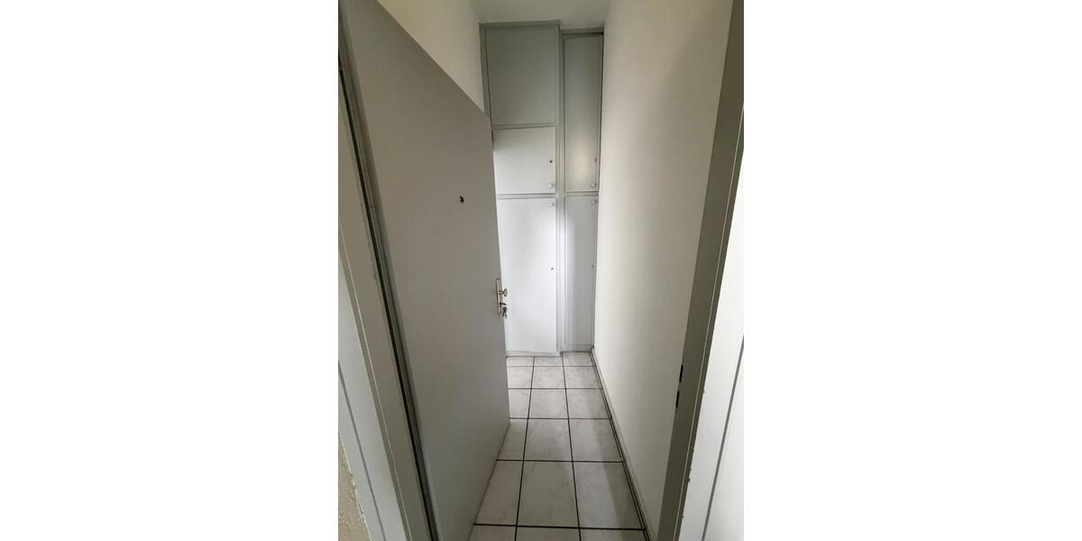 Wohnung (ca. 50 m2), 2 Zimmer, teiilmöbiliert *sofort verfügbar* 2 zimmer