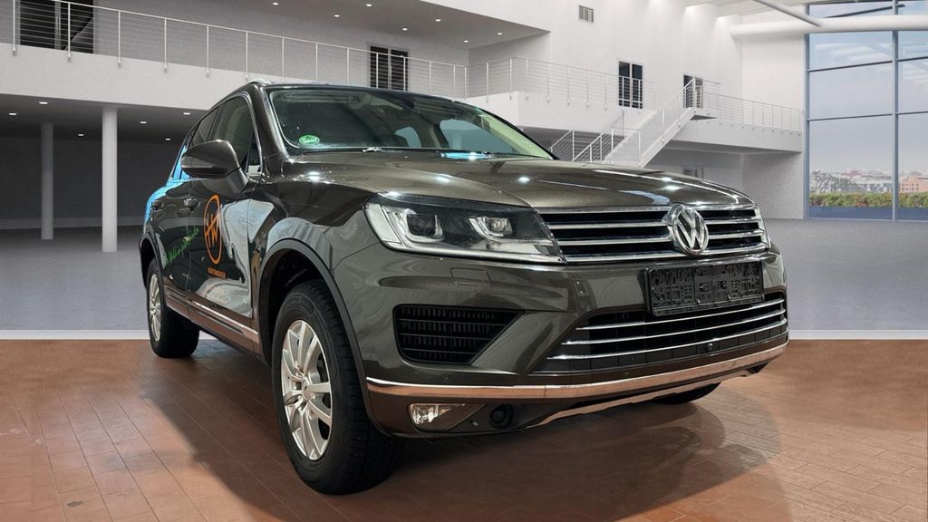 VW Touareg 286.720 km 16.890 &euro; Mülheim an der Ruhr 45478