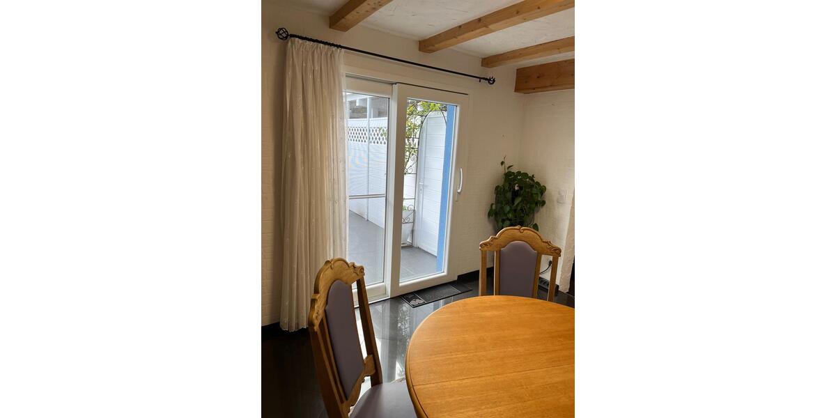 Etagenwohnung Mettmann - 4 Zimmer, 130 m&sup2;, 379.000&euro; | Angebot:27499383