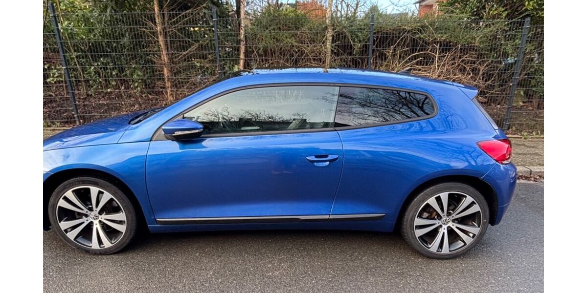 VW Scirocco 266.602 km 6.499 &euro; Ratingen 40882