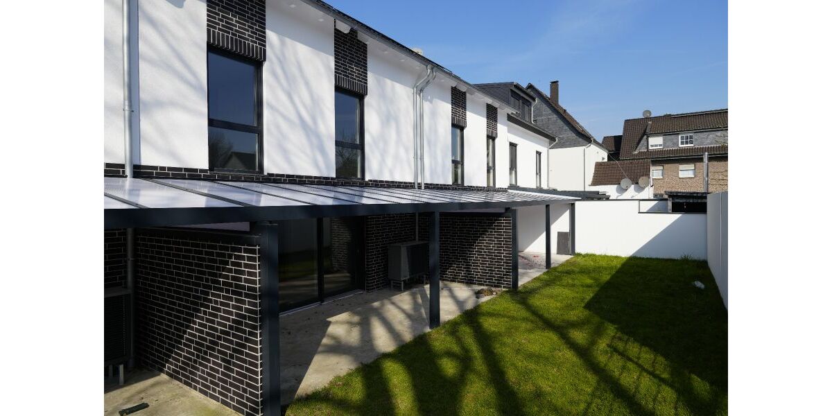 Provisionsfrei* Das letzte EinfamilienhausMittelhaus mit PV+Speicher 10,4 KW+Garage 140m zum Rheinufer Energiebedarf 22,4 kWhm2a - Einfamilienhaus Duisburg Essenberg | Angebot:27447235