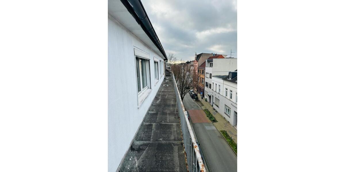 Wohnung in Oberhausen 35 Zimmer mit Balkon. 3 zimmer