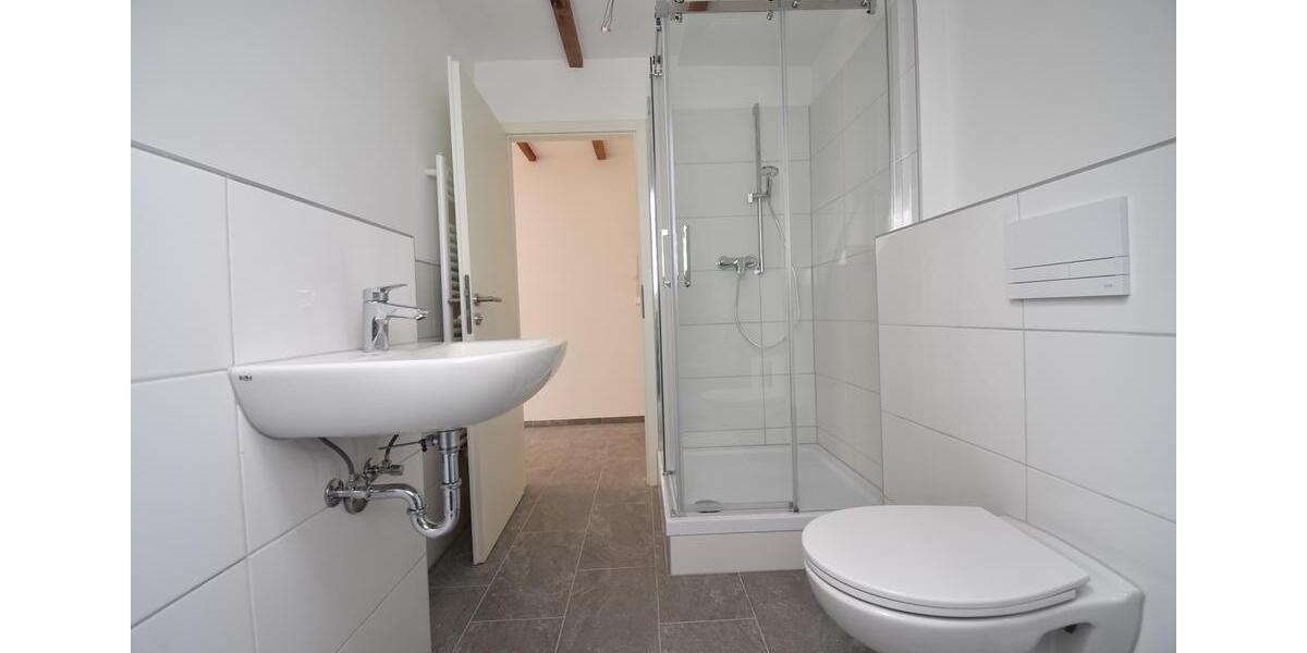 Dachgeschoßwohnung Duisburg Walsum - 2 Zimmer, 54 m&sup2;, 450&euro; | Angebot:26334939