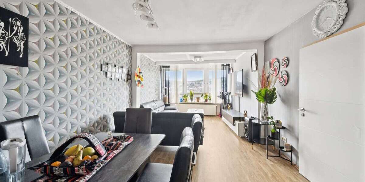Etagenwohnung Wuppertal Gemarkung Langerfeld - 4 Zimmer, 102 m&sup2;, 900&euro; | Angebot:26493522