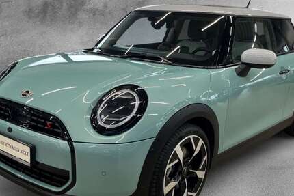 Mini Cooper S 2.868 km 33.886 € Krefeld 47800
