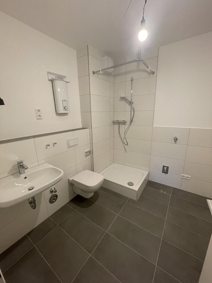 Bezugsfertige Wohnung - Einfach Möbel rein und Füße hoch! zimmer