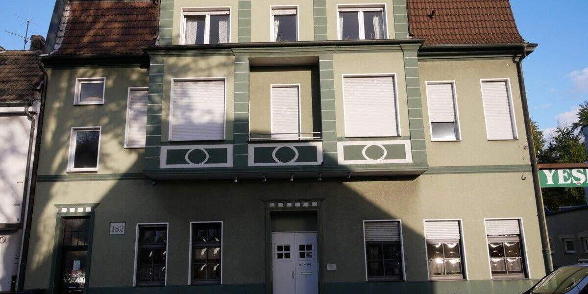 Etagenwohnung Gelsenkirchen Hassel - 3 Zimmer, 123 m&sup2;, 660&euro; | Angebot:25747877