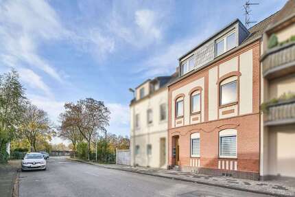 Haus zum Kaufen in Duisburg 398.000 € 185 m² 8 zimmer