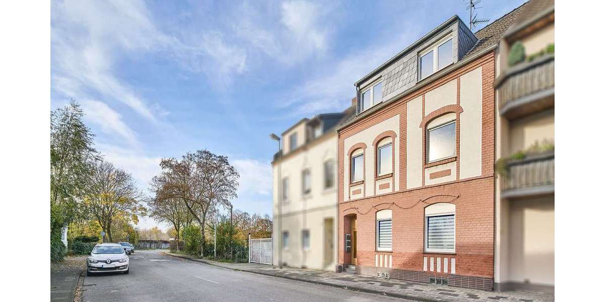 Haus zum Kaufen in Duisburg 398.000 € 185 m² 8 zimmer
