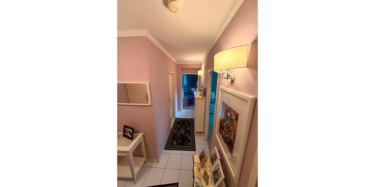 Erdgeschoßwohnung Essen Huttrop - 3 Zimmer, 68 m&sup2;, 169.000&euro; | Angebot:25757602