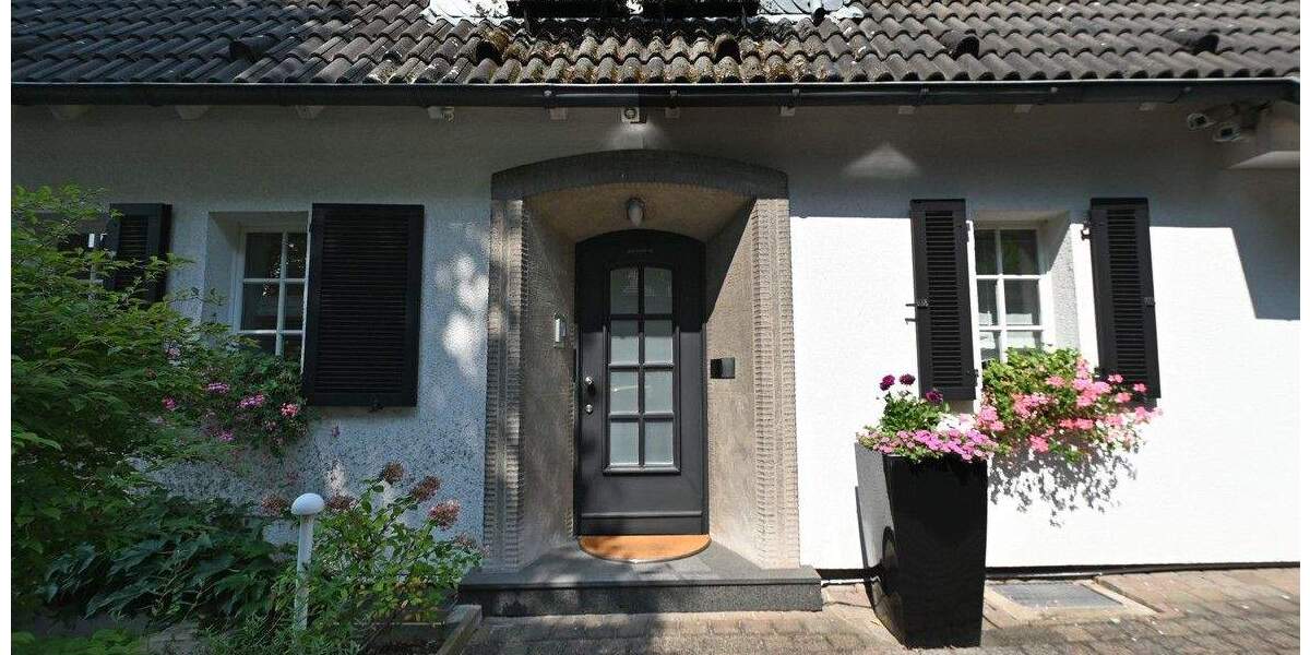 Einfamilienhaus Essen Werden - 6 Zimmer, 242 m&sup2;, 1.350.000&euro; | Angebot:23940492