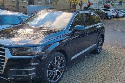 Audi Q7 190.000 km 24.900 &euro; Essen 45355