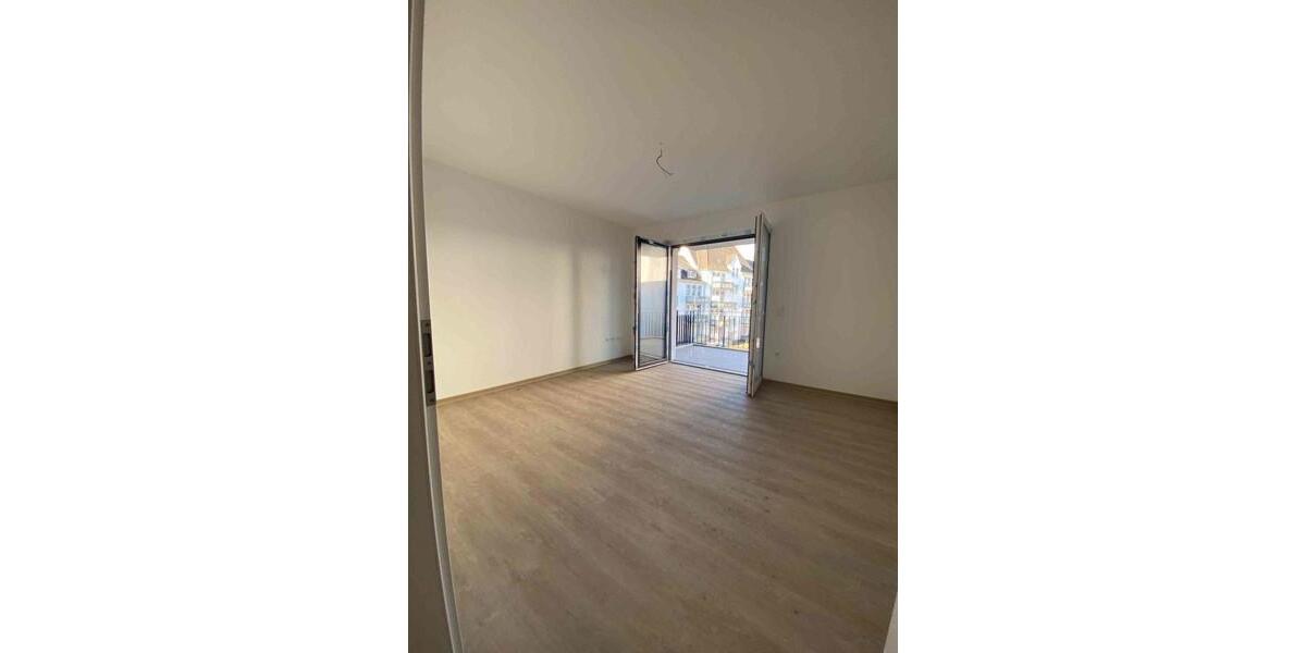 Erdgeschoßwohnung Essen Stadtbezirk VI - 2.5 Zimmer, 70 m&sup2;, 794&euro; | Angebot:26377385