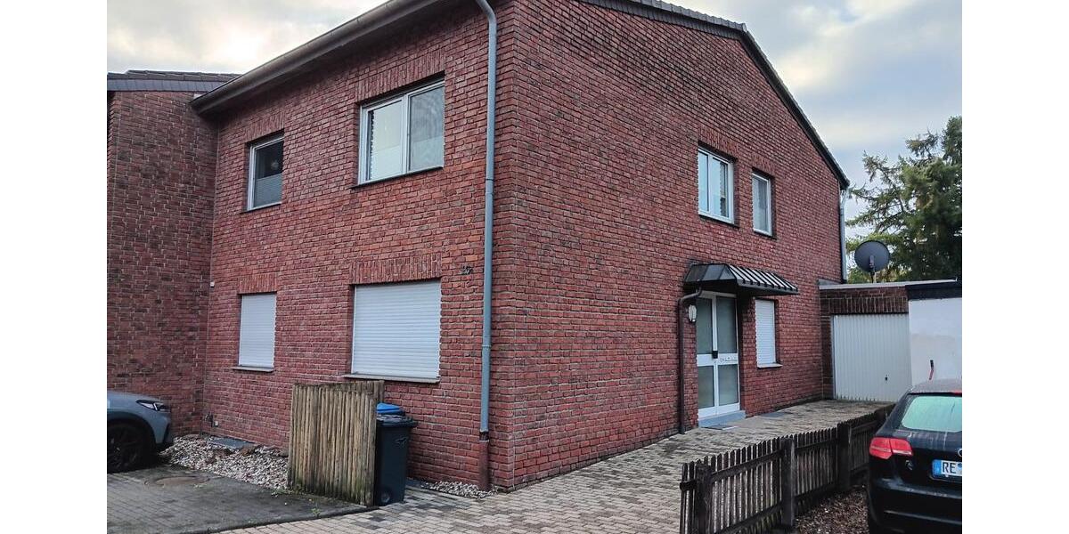 Eigentumswohnung im Zweifamilienhaus mit Balkon 3 zimmer