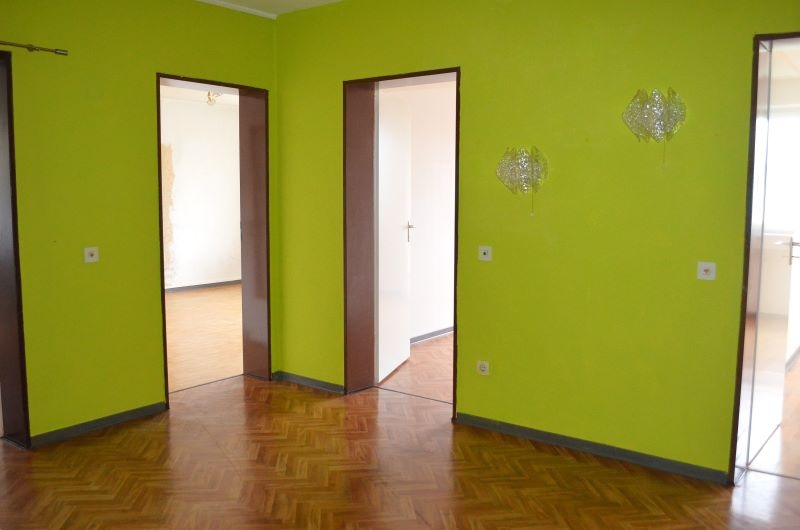 Nette Mieter gesucht für 3 Zimmer KDB mit Balkon und Aufzug! 3 zimmer