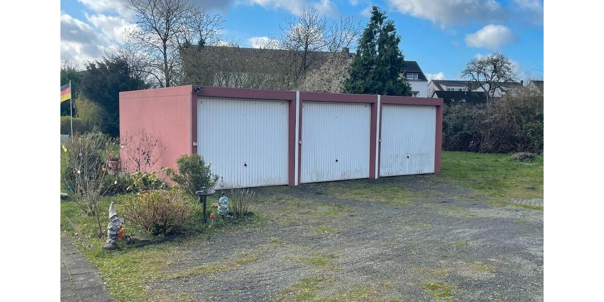 Dachgeschoßwohnung Duisburg Hamborn - 2 Zimmer, 82 m&sup2;, 650&euro; | Angebot:26562111
