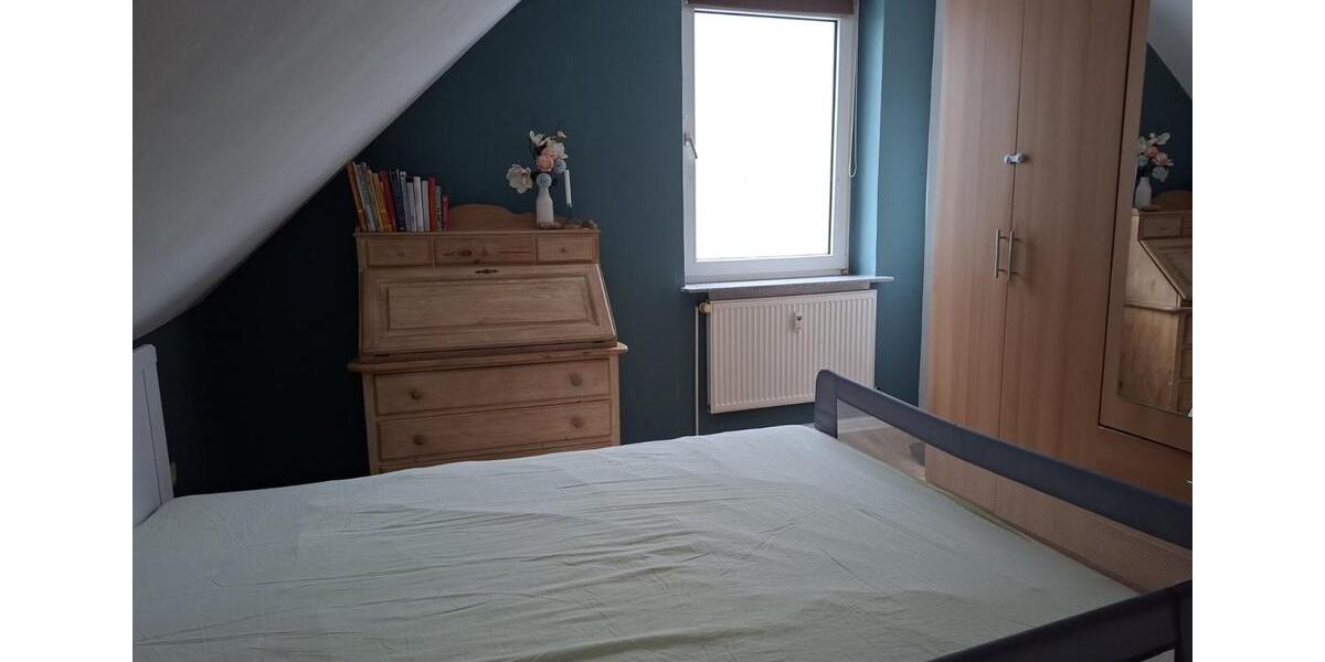 DG Wohnung mit Balkon 3 zimmer