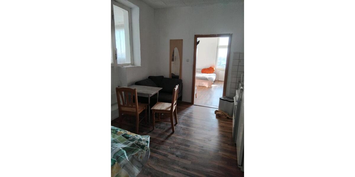 Dachgeschoßwohnung Bochum Bochum-Mitte - 4 Zimmer, 50 m&sup2;, 500&euro; | Angebot:26456101