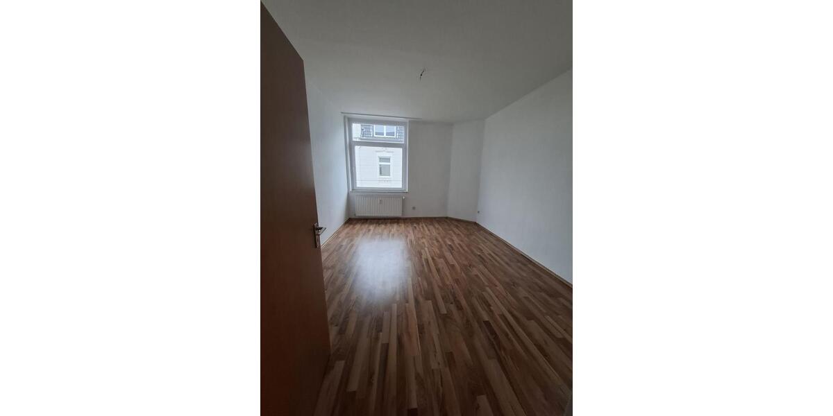 Schöne 2 Zimmer Wohnung mit Balkon in GE-Ückendorf 2 zimmer