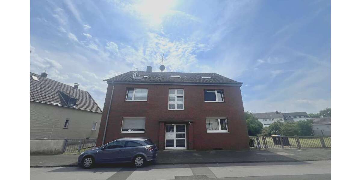 Etagenwohnung Duisburg Hamborn - 2 Zimmer, 82 m&sup2;, 750&euro; | Angebot:27492907