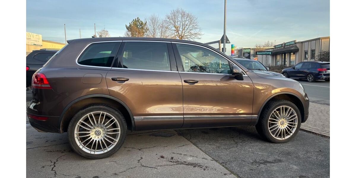 VW Touareg 211.000 km 9.650 &euro; Essen 45356