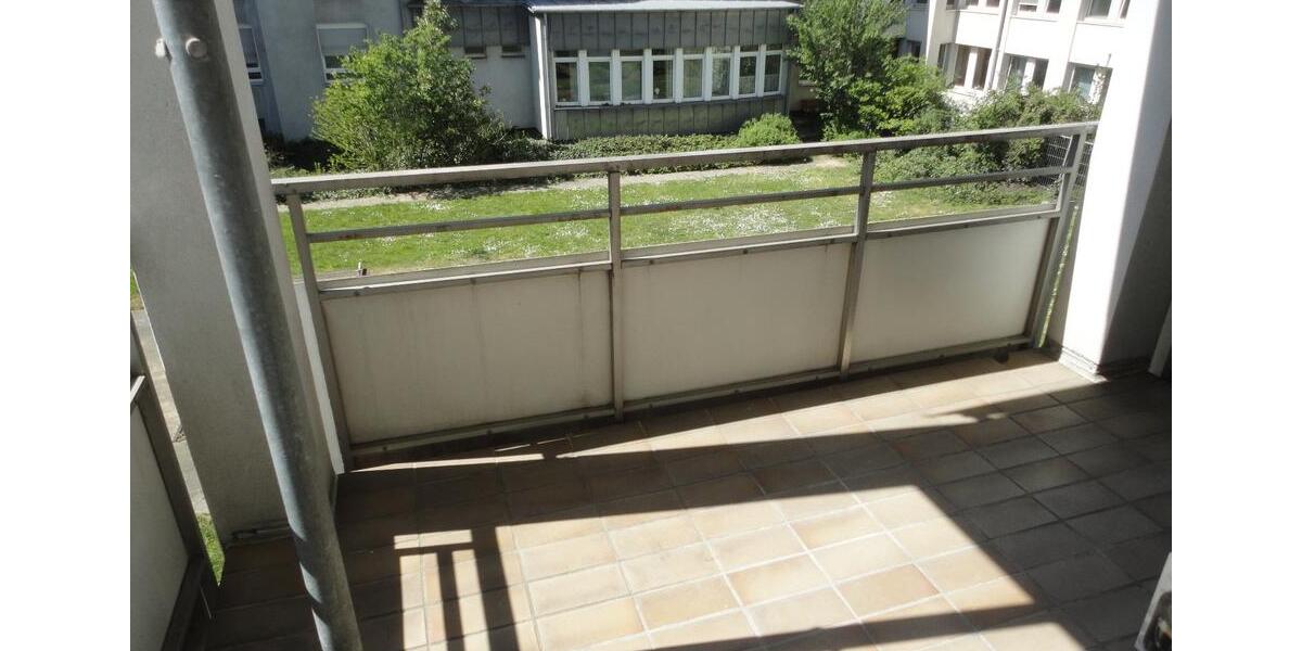 Schöne Wohnung im Hochparterre Krefeld Innenstadt Klosterstr. 3 zimmer