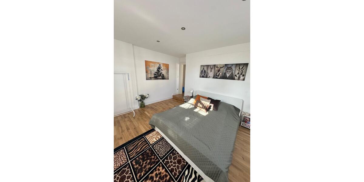 Maisonettenwohnung Essen Stadtbezirk IX - 3 Zimmer, 126 m&sup2;, 1.260&euro; | Angebot:24399086