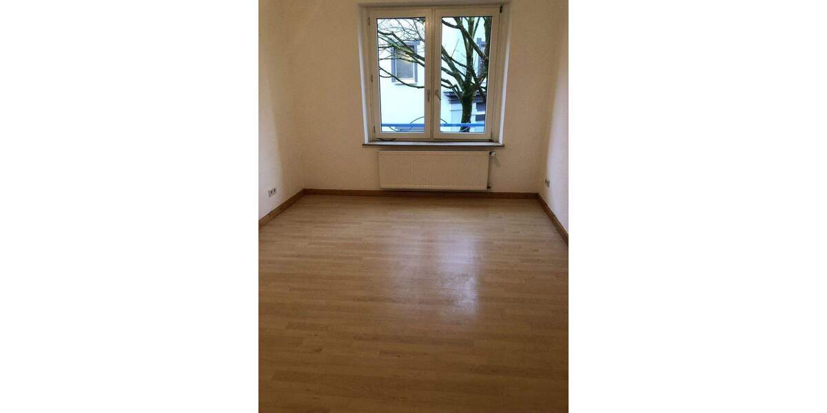 Etagenwohnung Witten Mitte - 2 Zimmer, 65 m&sup2;, 450&euro; | Angebot:25802378
