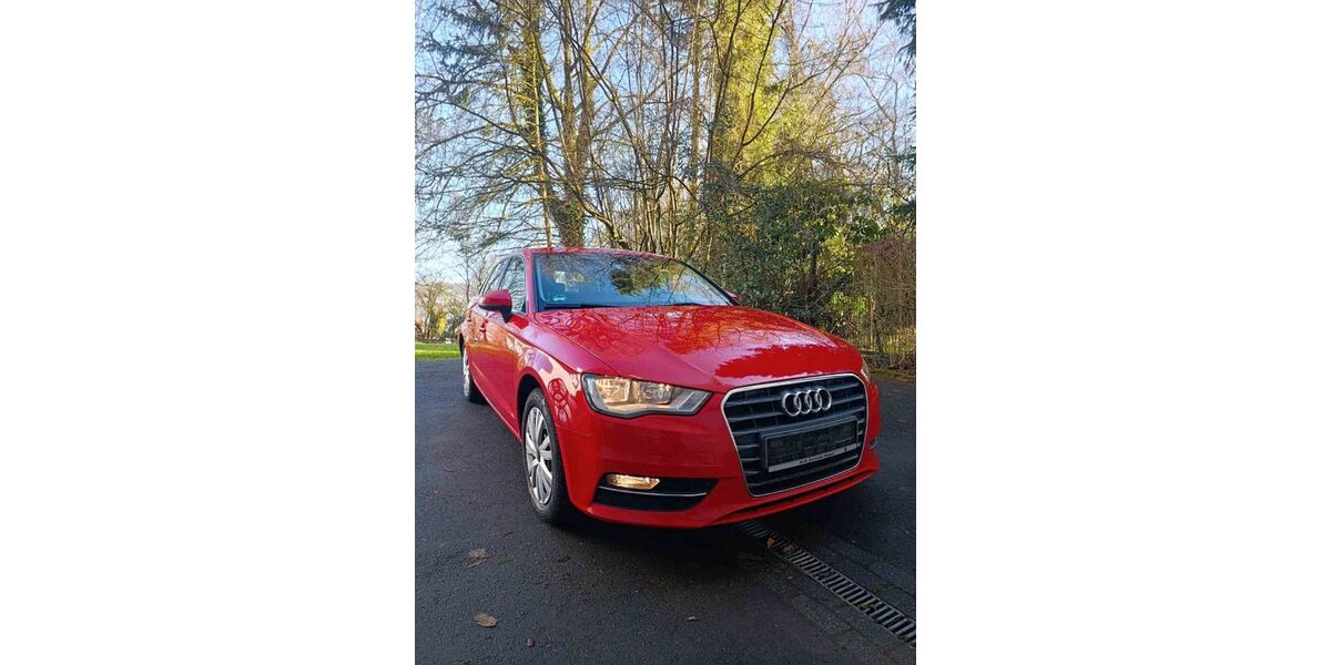 Audi A3 151.000 km 8.200 &euro; Wuppertal 42389