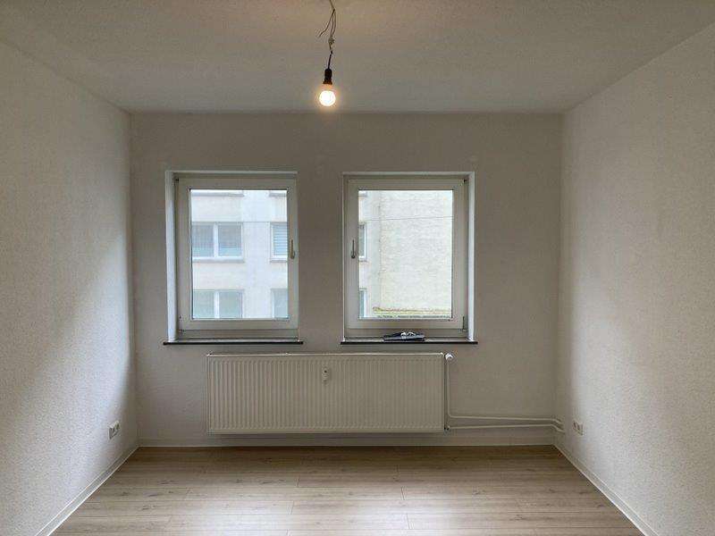 Wohnung zum Mieten in Bremerhaven 349 € 42.39 m²