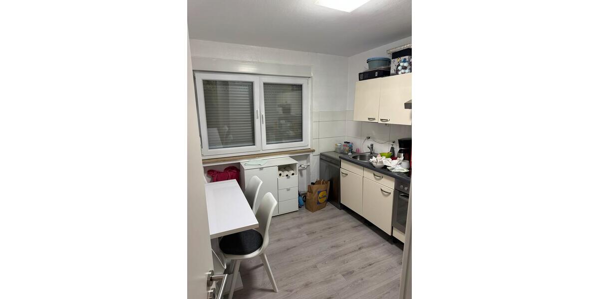 Etagenwohnung Essen Stadtbezirk VII - 2.5 Zimmer, 64 m&sup2;, 770&euro; | Angebot:26265937